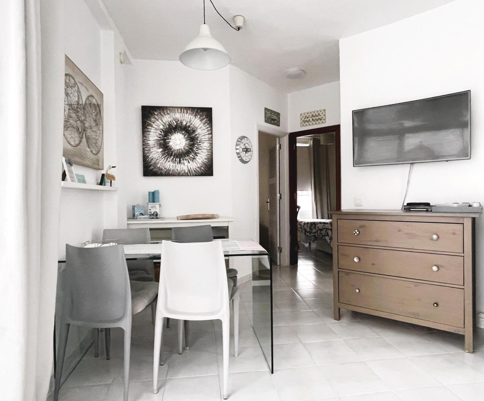 Lovely Villa - Pool Front, Private Roof Terrace, Wifi Fiber Optic คอร์ราเลโฮ ภายนอก รูปภาพ